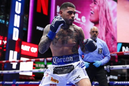 Arnold Barboza Jr. vs. Kenneth Sims Jr. crossroads battle leads this weekend’s top 5 things in boxing