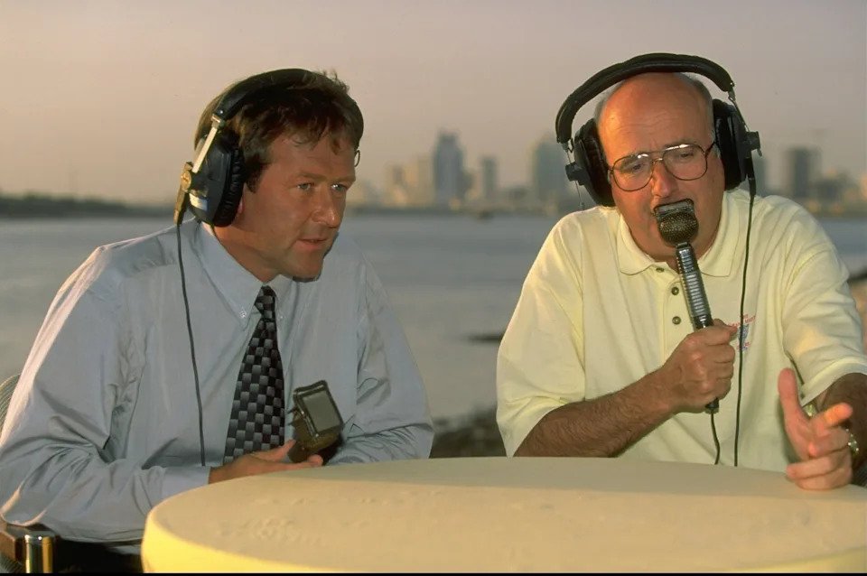 Commentators Ewen Murray and Bruce Critchley at the Dubai Desert Classic.