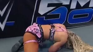 BREAKING: WWE Champion Is Hurt & In Pain After Botch By Tiffany Stratton During SmackDown