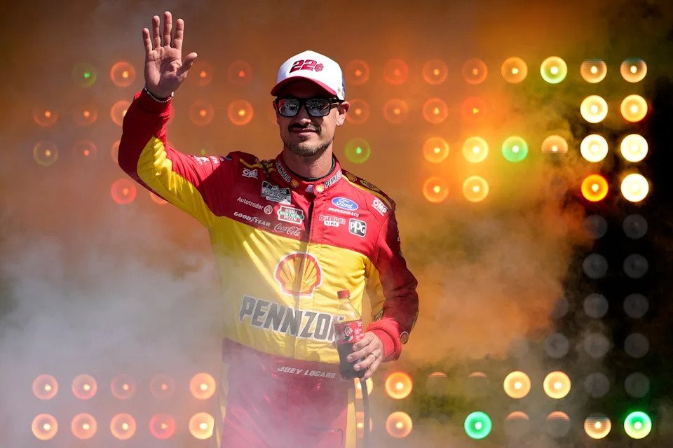 Joey Logano, Team Penske