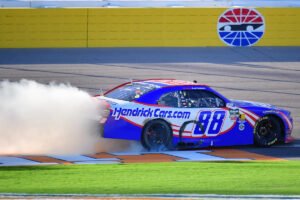 Kyle Larson wins NASCAR O’Reilly race at Las Vegas in March 2026