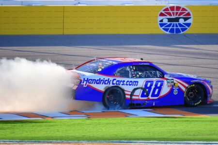 Kyle Larson wins NASCAR O’Reilly race at Las Vegas in March 2026