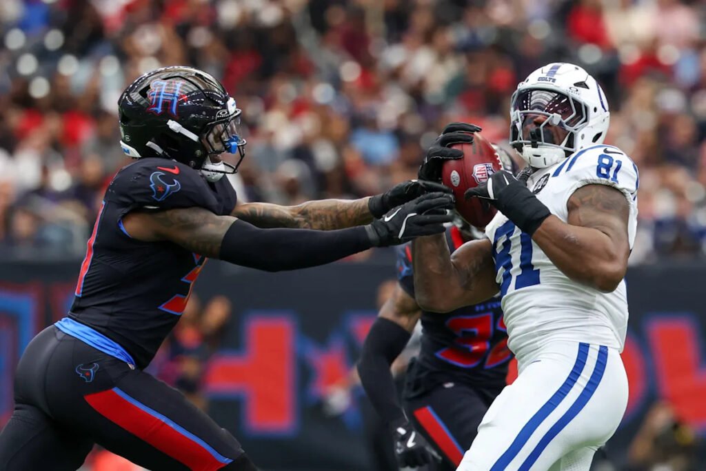 Big Block Alie-Cox is Back!