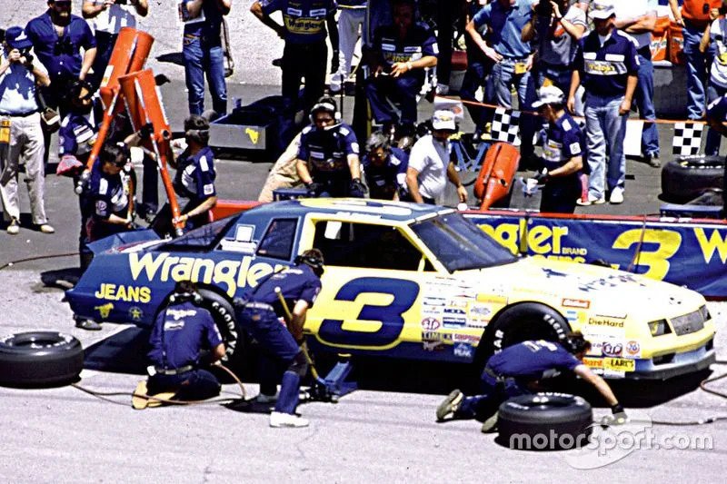 Dale Earnhardt
