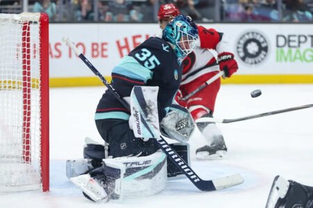 Daccord backstops Kraken to 2-1 win, ending 12-game point streak for Hurricanes
