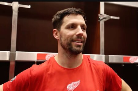 “What It’s All About”: Back With Red Wings, David Perron Ready For Playoff Push