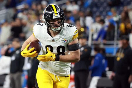 Pat Freiermuth named Steelers’ top trade candidate