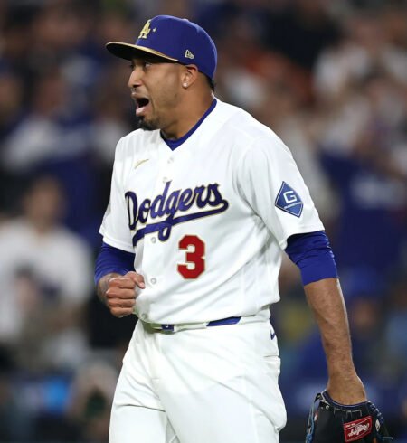 Edwin Diaz unveils epic ‘Narco’ trumpet entrance in Dodgers debut
