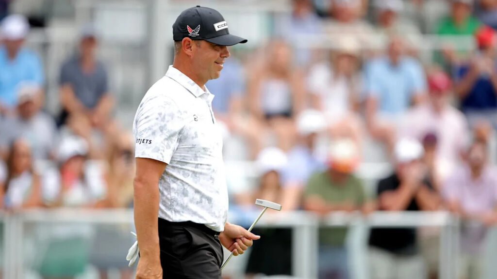 Gary Woodland stays in front in Houston as he goes for 1st win since US Open