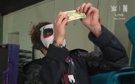 Danhausen scams top female star out of $20 on SmackDown