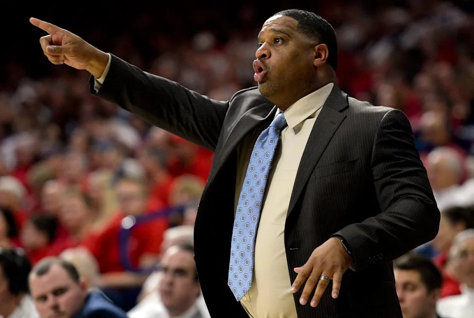 In this 2016 file photo, Arizona Wildcats assistant coach Book Richardson signals during the second half against the New Mexico Lobos at McKale Center.