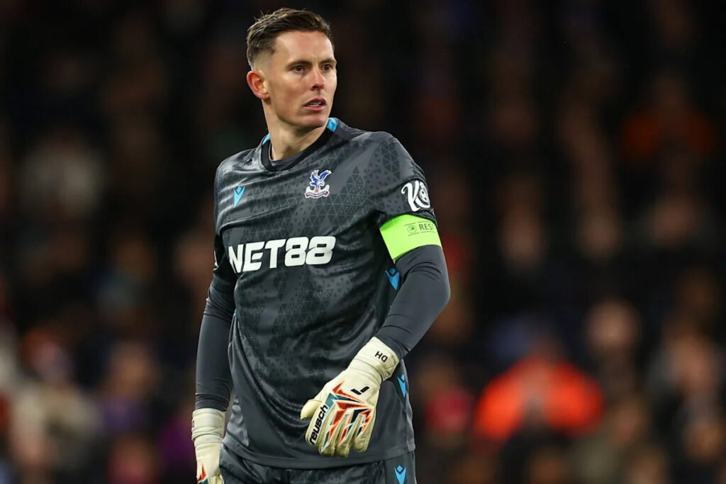 Report: Tottenham Hotspur considering move to sign former Man United star