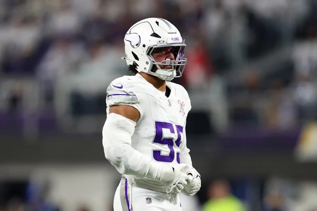 Former Packers linebacker signs multi-year contract with Vikings