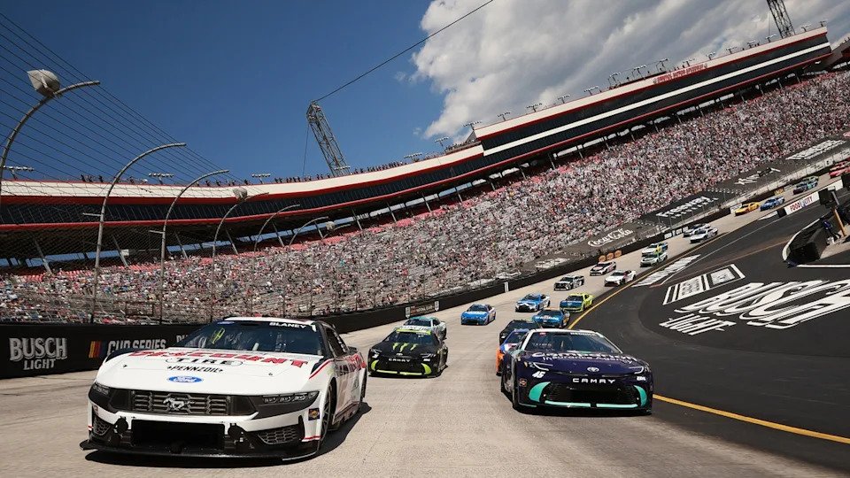 Ryan Blaney, Team Penske, Tyler Reddick, 23XI Racing