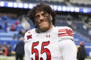 Miami Dolphins are ‘big fans’ of offensive lineman Spencer Fano