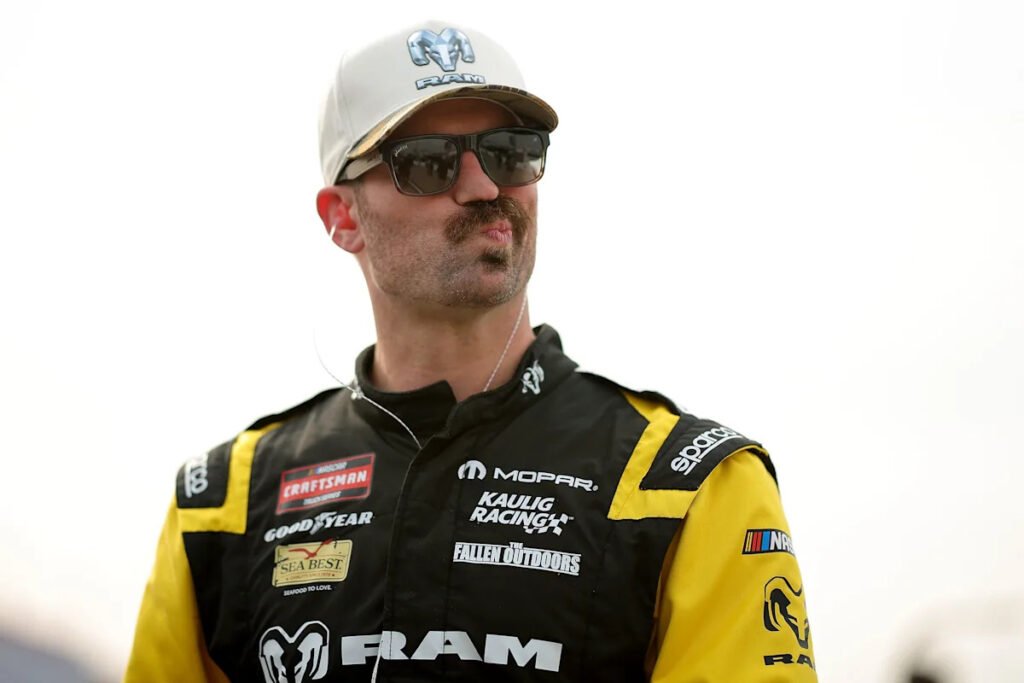 Corey LaJoie replaces Daniel Dye at Kaulig Racing in 2026