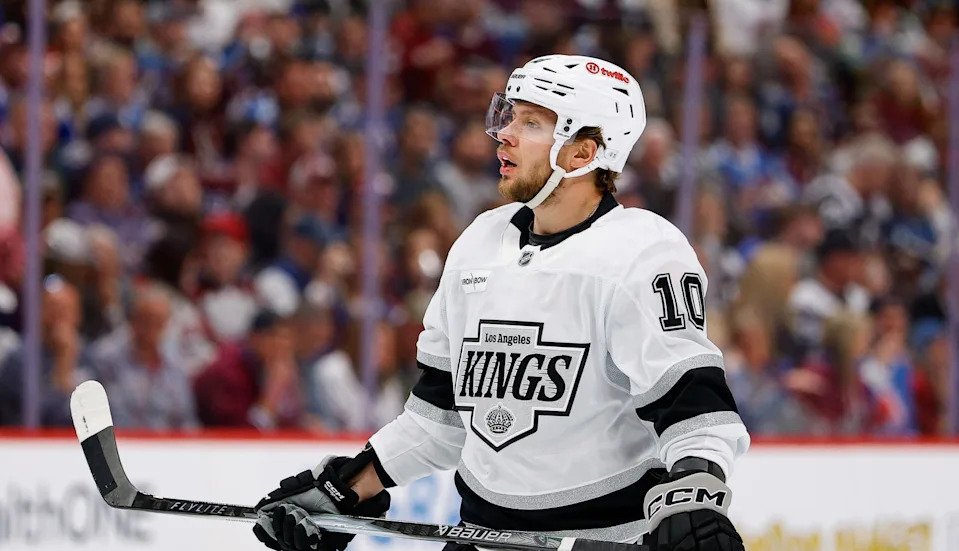 Artemi Panarin (Isaiah J. Downing-Imagn Images)