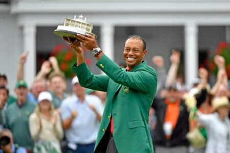 Wayne Rooney compares Tiger Woods with Michael Jordan as he ranks the greatest sports stars ever