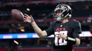 Kirk Cousins continues to climb to all-time earnings list