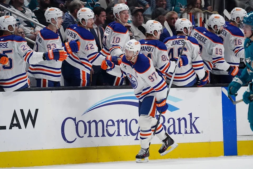 McDavid's One-Man Show Carries Oilers Past Sharks