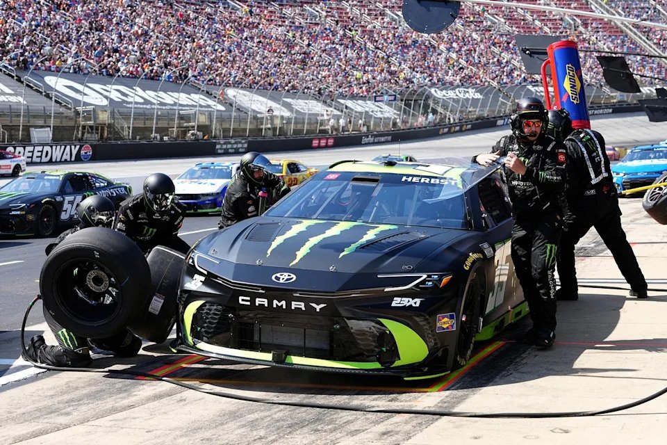 Riley Herbst, 23XI Racing