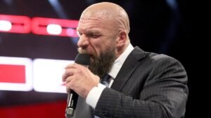 Triple H admits WWE backstage feeling; Everything can go “incredibly unprofessionally at any moment”