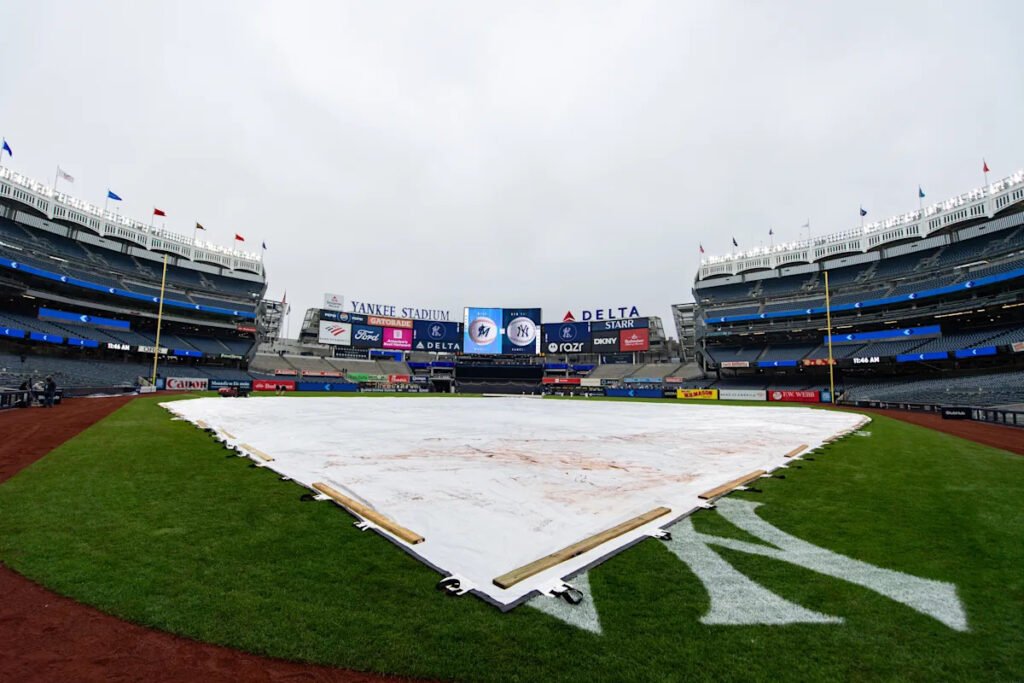 Yankees, Marlins start in rain delay on Sunday afternoon