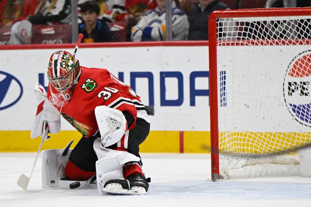 Louis Crevier scores twice as Blackhawks end season with 5-2 win over Sharks