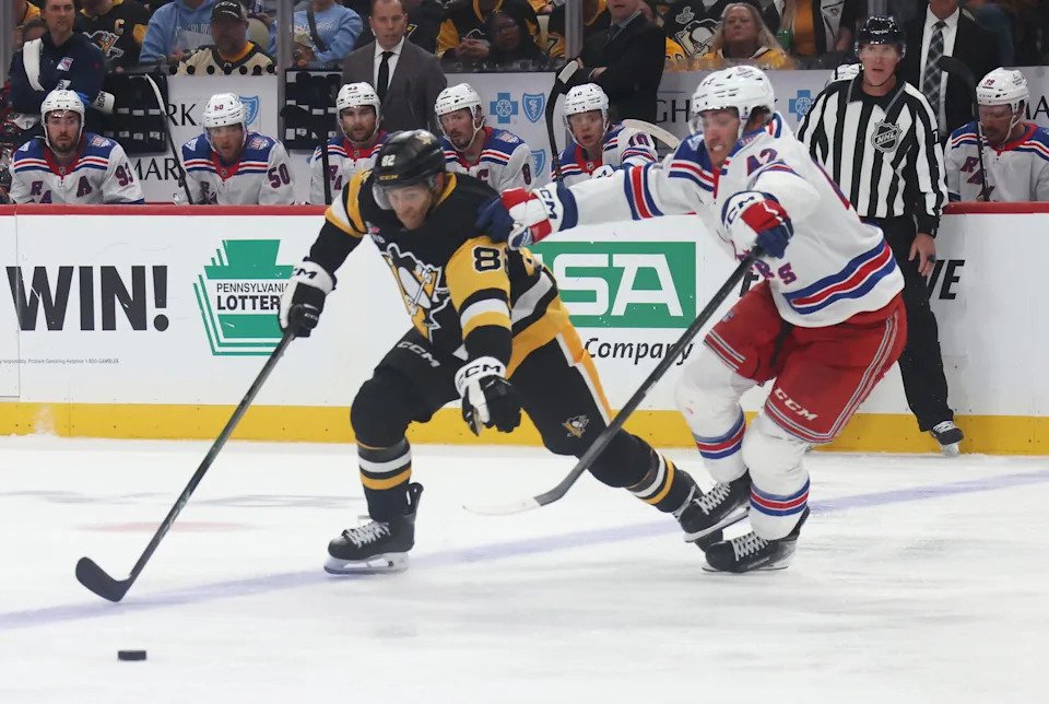 Penguins Defenseman Out For Season After Shoulder Surgery
