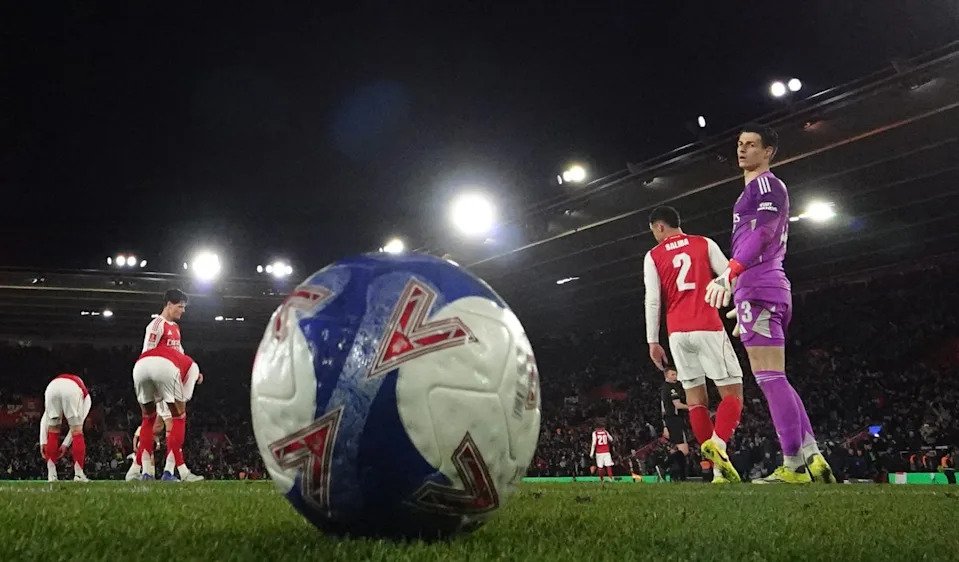 Some sources are adamant Arteta should have played even weaker teams in both domestic cups (Action Images via Reuters)