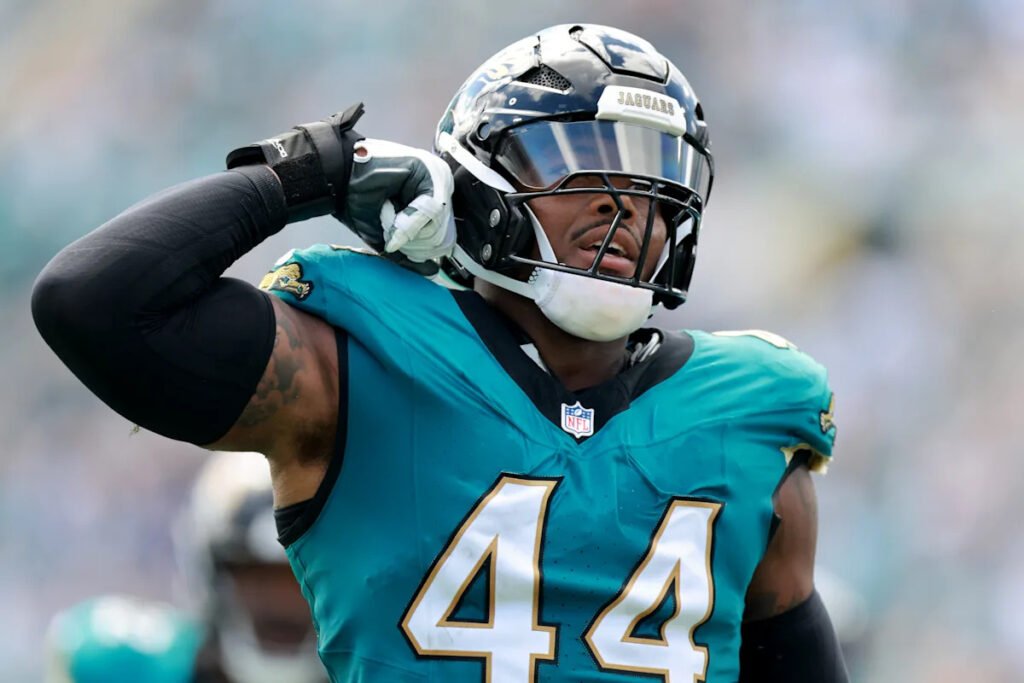 Jaguars sign DE Travon Walker to $110 million contract extension