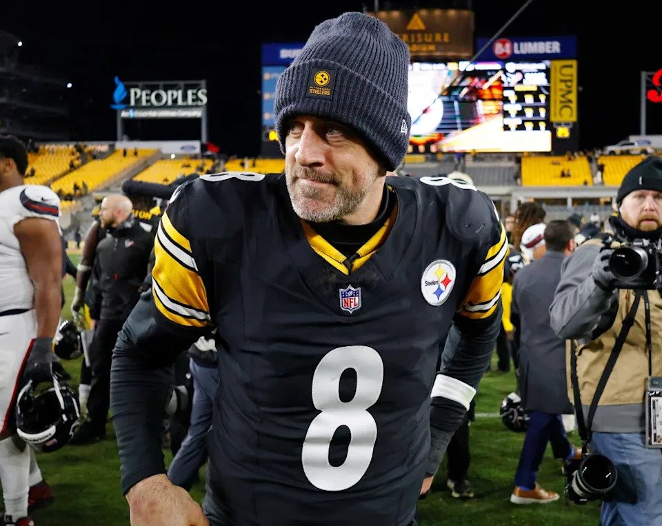 Steelers quarterback Aaron Rodgers (8) walks off the field at the end of the second half when the Pittsburgh Steelers played the <a class="link " href="https://sports.yahoo.com/nfl/teams/houston/" data-i13n="sec:content-canvas;subsec:anchor_text;elm:context_link" data-ylk="slk:Houston Texans;sec:content-canvas;subsec:anchor_text;elm:context_link;itc:0" data-yga="{"yLinkElement":"context_link","yModuleName":"content-canvas","yLinkText":"Houston Texans","ySubModuleName":"anchor_text","yHasCommerce":false}">Houston Texans</a> in their AFC Wild Card round Monday, January 12, 2026. Robert Sabo for NY Post