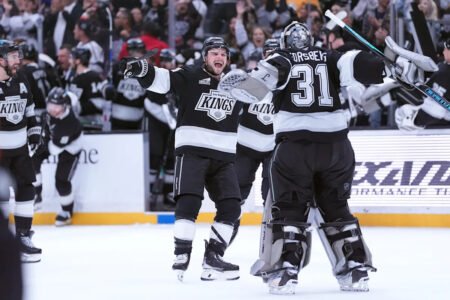 Adrian Kempe scores in shootout as Kings beat Predators 3-2