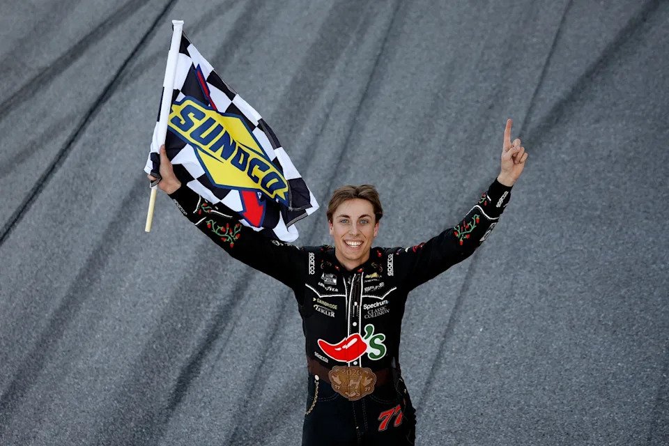 Carson Hocevar, Spire Motorsports