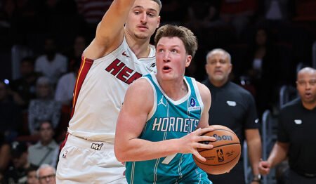 NBA Play-In Tournament Odds 2026: Hornets, Suns Favored to Claim 7-seeds Tonight