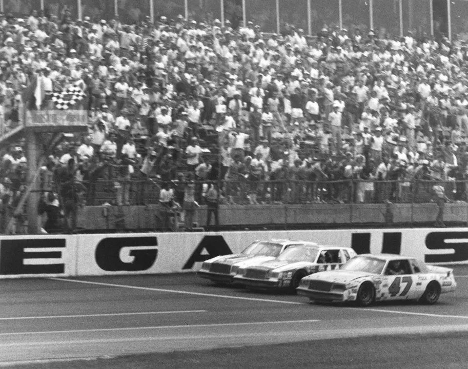 Ron Bouchard beats Darrell Waltrip and Terry Labonte in a photo finish