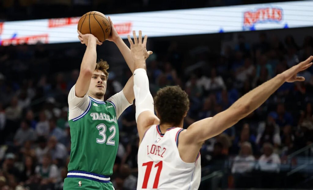 3 notes before the Mavericks square off with the Los Angeles Clippers