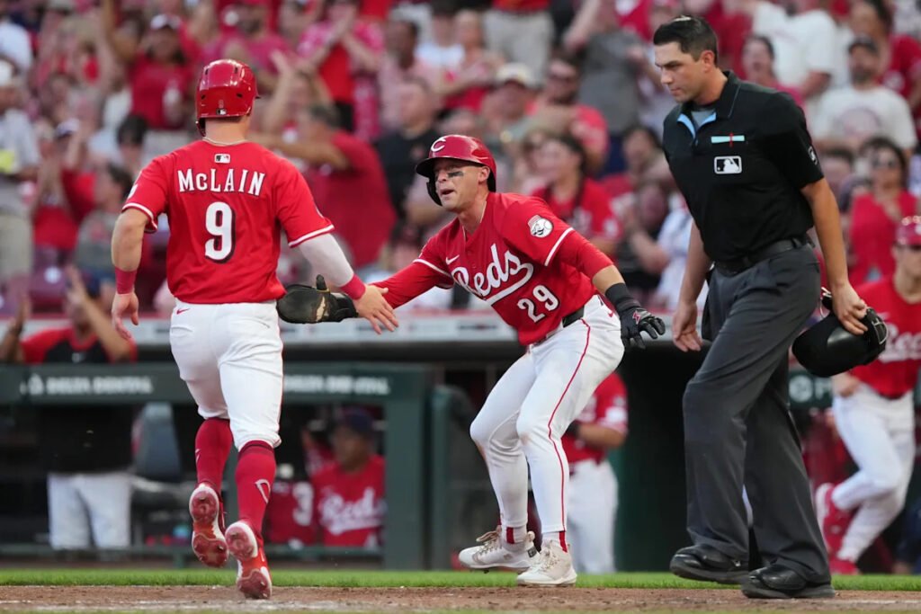 It’s time for the Cincinnati Reds to shake up their lineup