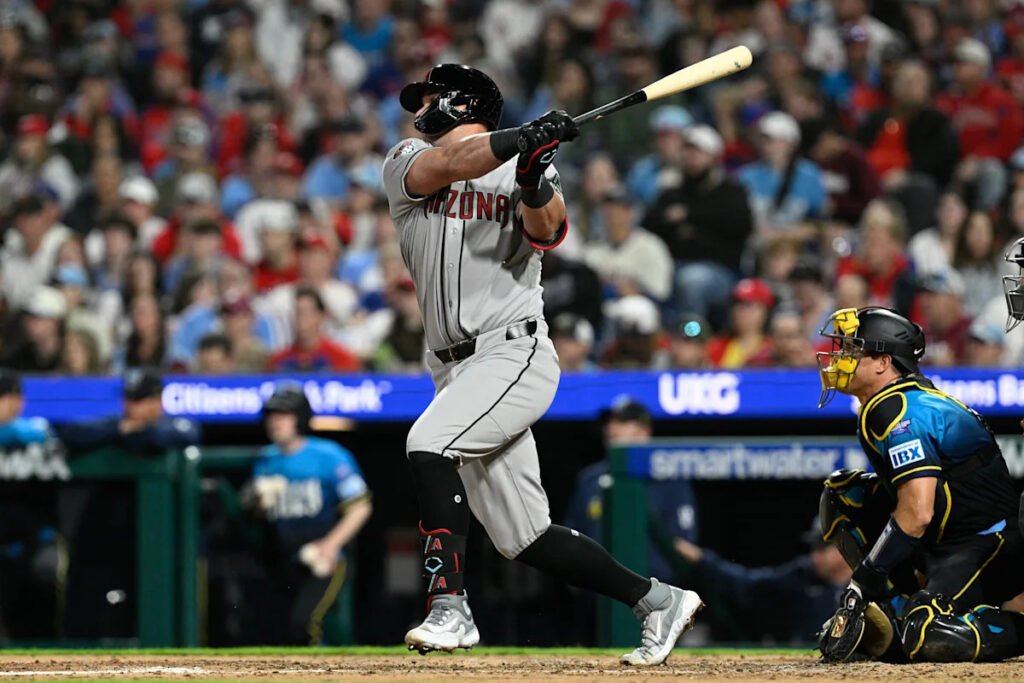 Diamondbacks beat Phillies in Battle of Blow Up Innings