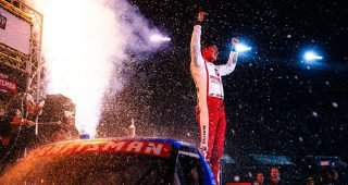 Christopher Bell prevails for Truck Series victory at Bristol