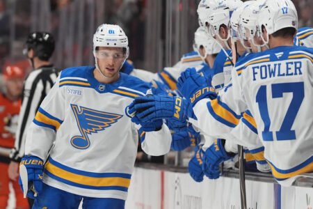 Dylan Holloway’s two goals help Blues keep slim playoff hopes alive with 6-2 win over Ducks