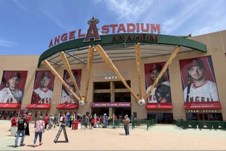 Angels could be required to add Anaheim to name due to California legislation