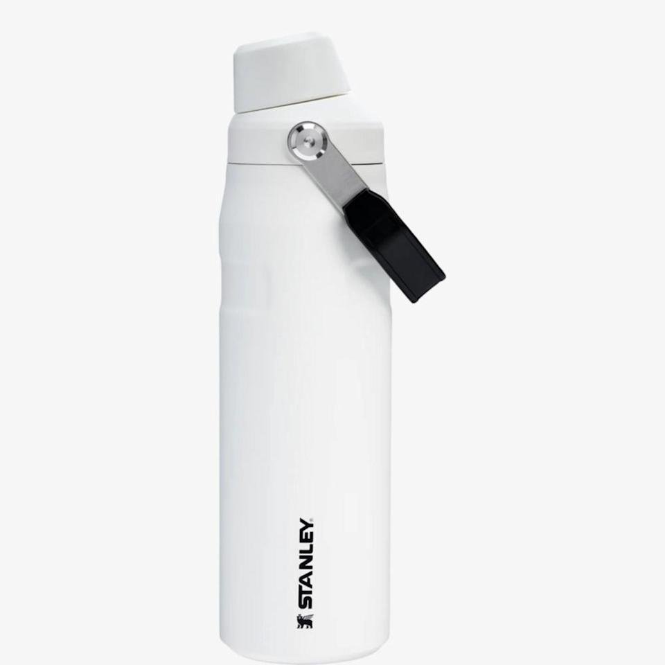 Stanley IceFlow™ Bottle With Fast Flow Lid 24oz