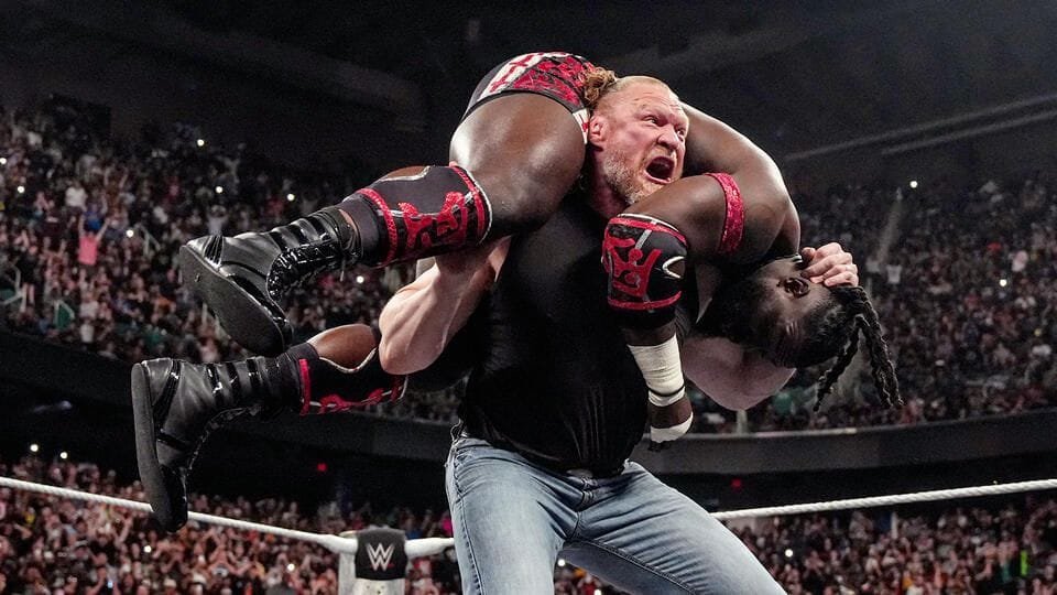 Brock Lesnar’s former ally says it’s a “crime” that WWE hasn’t signed 7-foot superstar yet