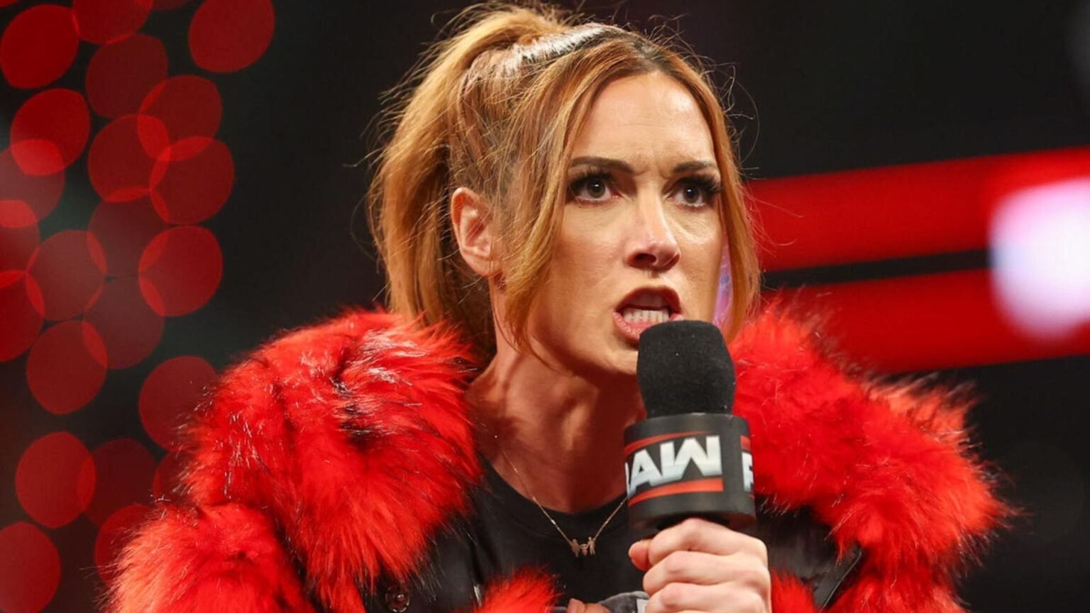Becky Lynch gloats following beloved WWE star’s shock heel turn on RAW