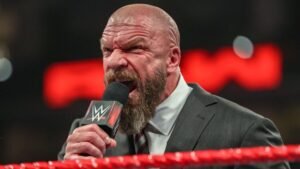 “Triple H f**ked up,” “WWE dropped the ball” – Fans react to popular star’s future