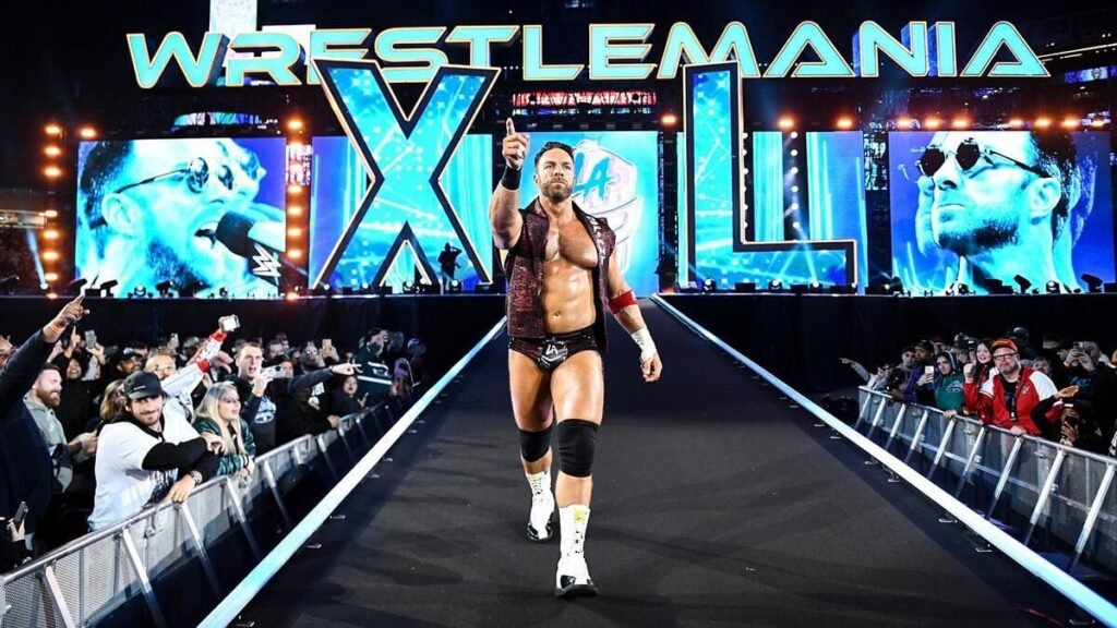 3 reasons LA Knight is yet to become a world champion in WWE