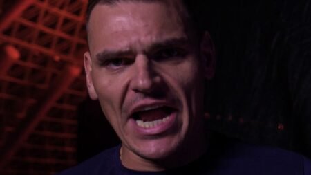 “The Rotator Cuff Was Torn” – WWE SmackDown Star Says He Was Injured While Wrestling Gunther