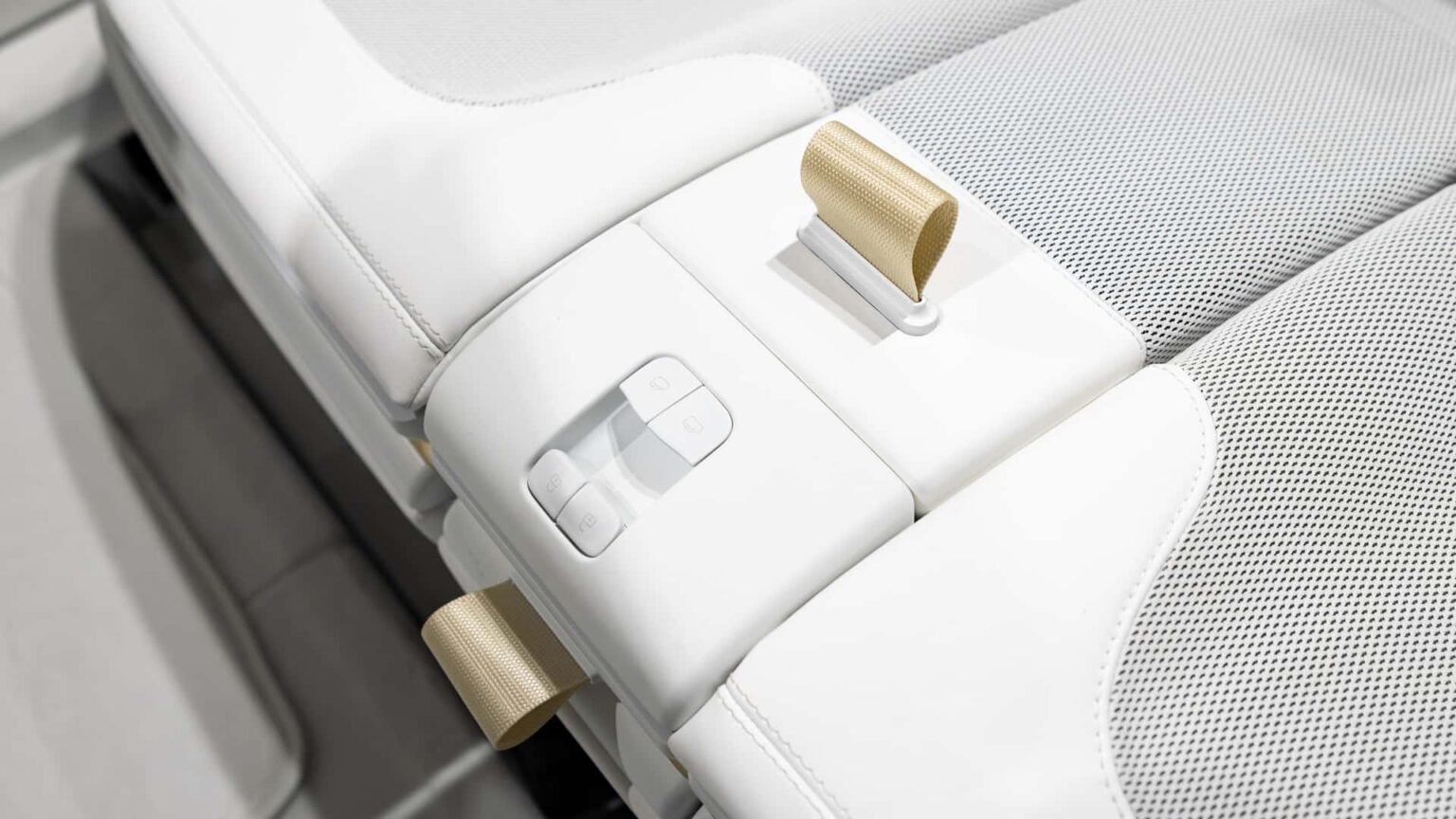 New Smart Car: First Interior Look