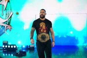 “While they’re whining, I’m grinding” – Roman Reigns is ready for Seth Rollins at WWE SummerSlam; puts him on notice